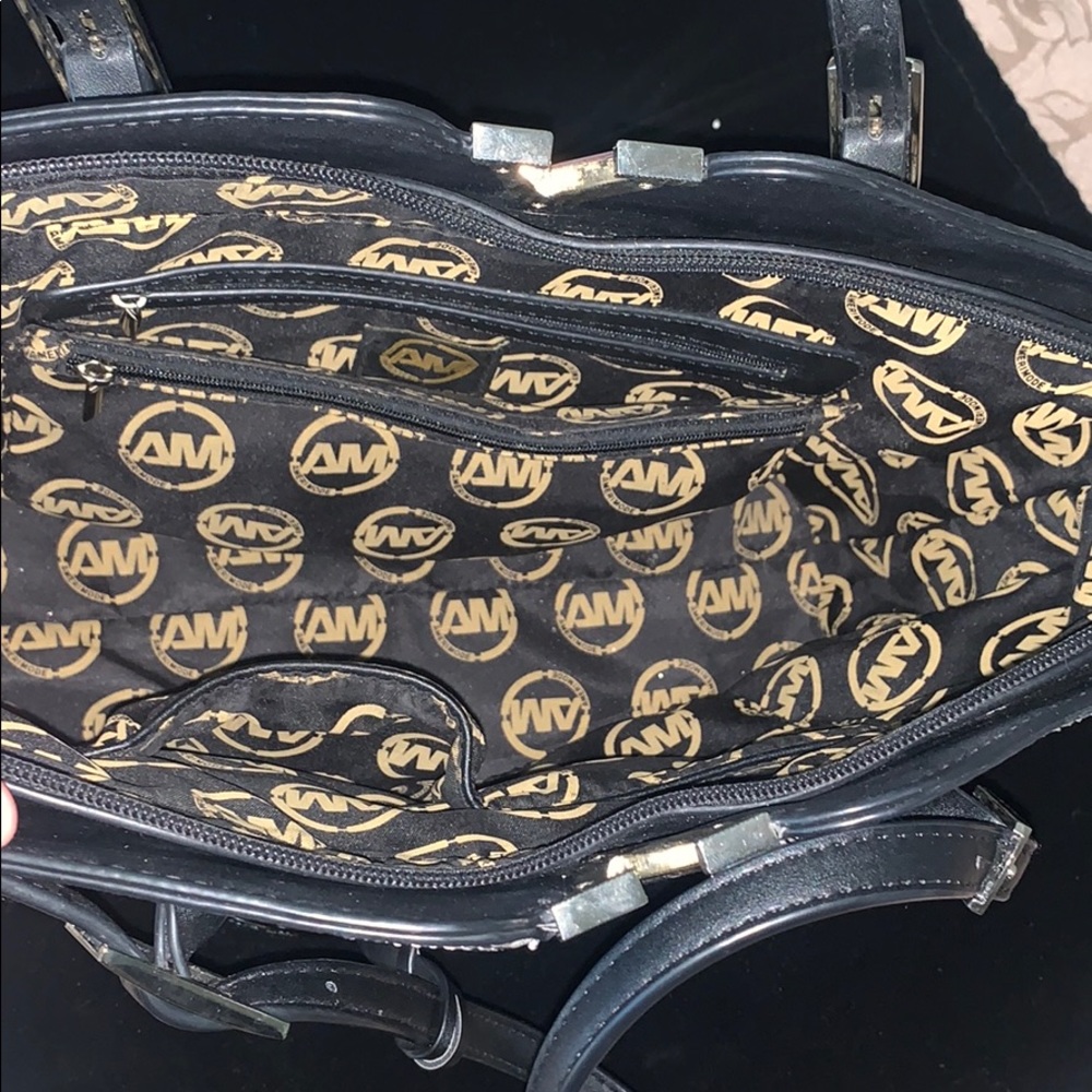 Ameri Mode Tote - image 5